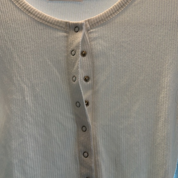 Size L cream Henley bodysuit - Picture 2 of 5